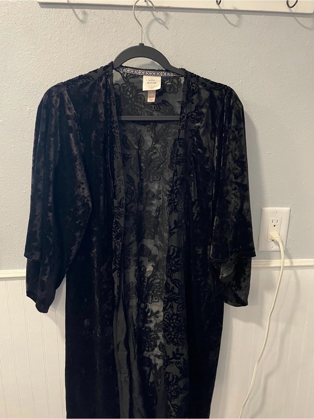 Knox RoseBlack Velvet Sheer Kimono